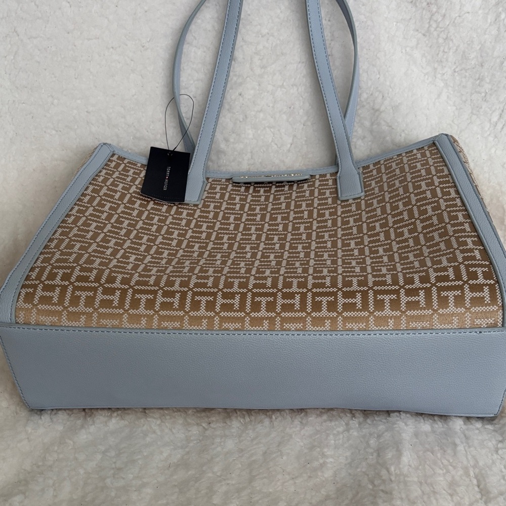 Tommy Hilfiger Beige and Light Blue Tote - Picture 3 of 7